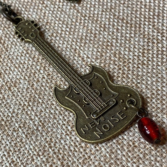 Music Band Guitar Vintage Red Glass Bead Necklace Handmade One of a kind - Picture 3 of 7